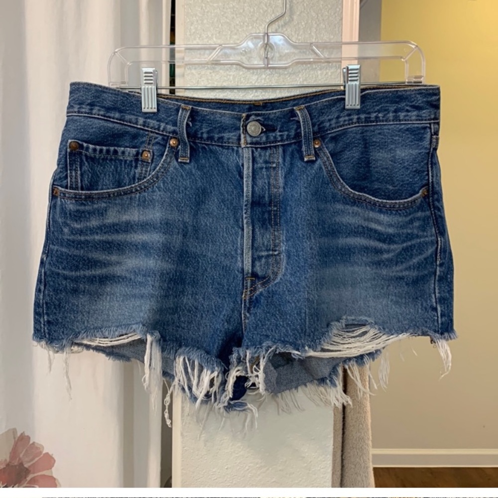 Levi’s 501 Cutoff Denim Shorts